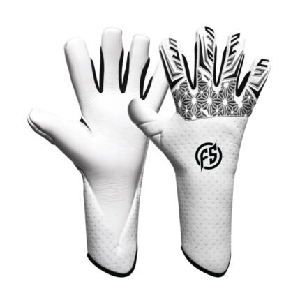 Goalkeeper Gloves – Pro Grip & Maximum Protection